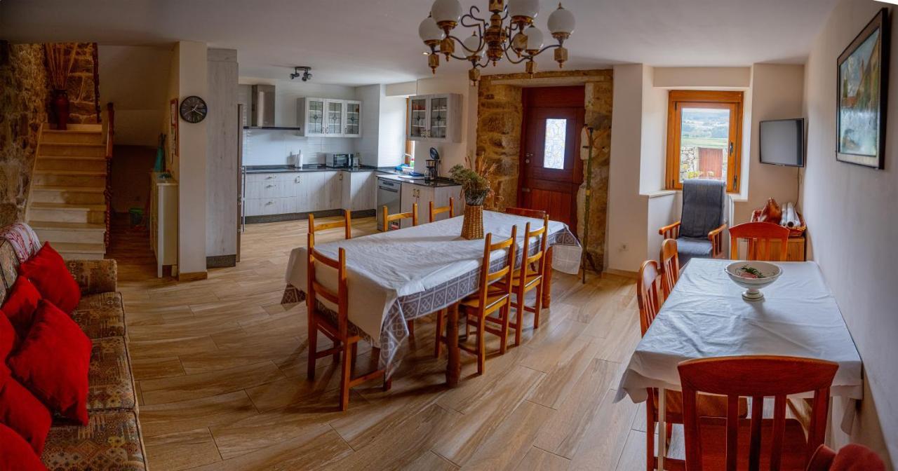 Vila Casa As Marismas Entre Razo Y Baldayo Lema Exteriér fotografie